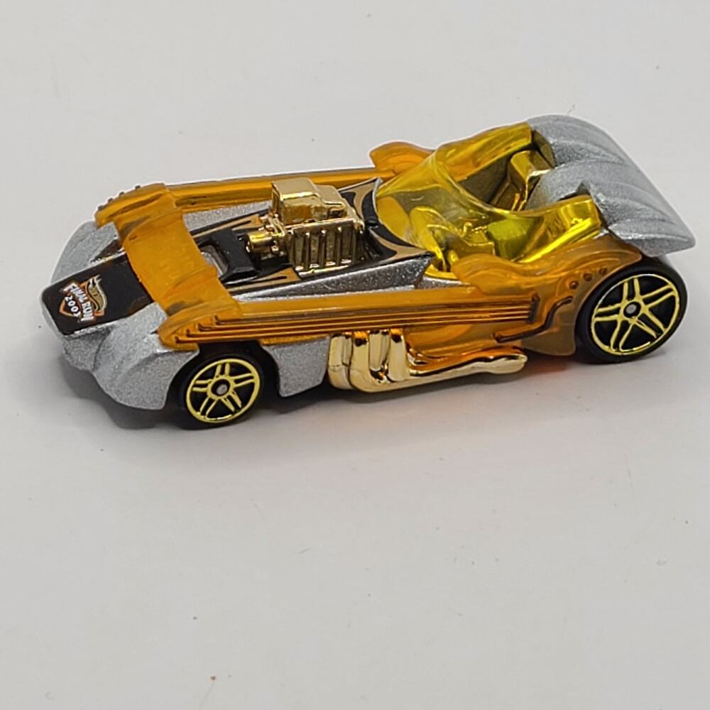 Hot Wheels 2003 Final Run Twang Thang Toy Guitar Car - Picture 2 of 4